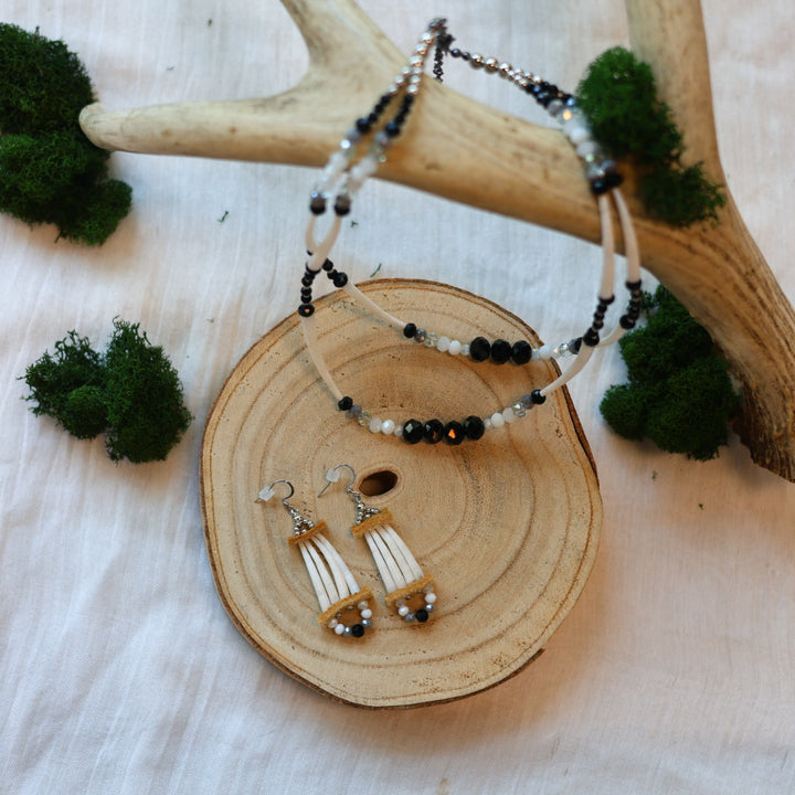 Dee Iyapes Dentalium Sets