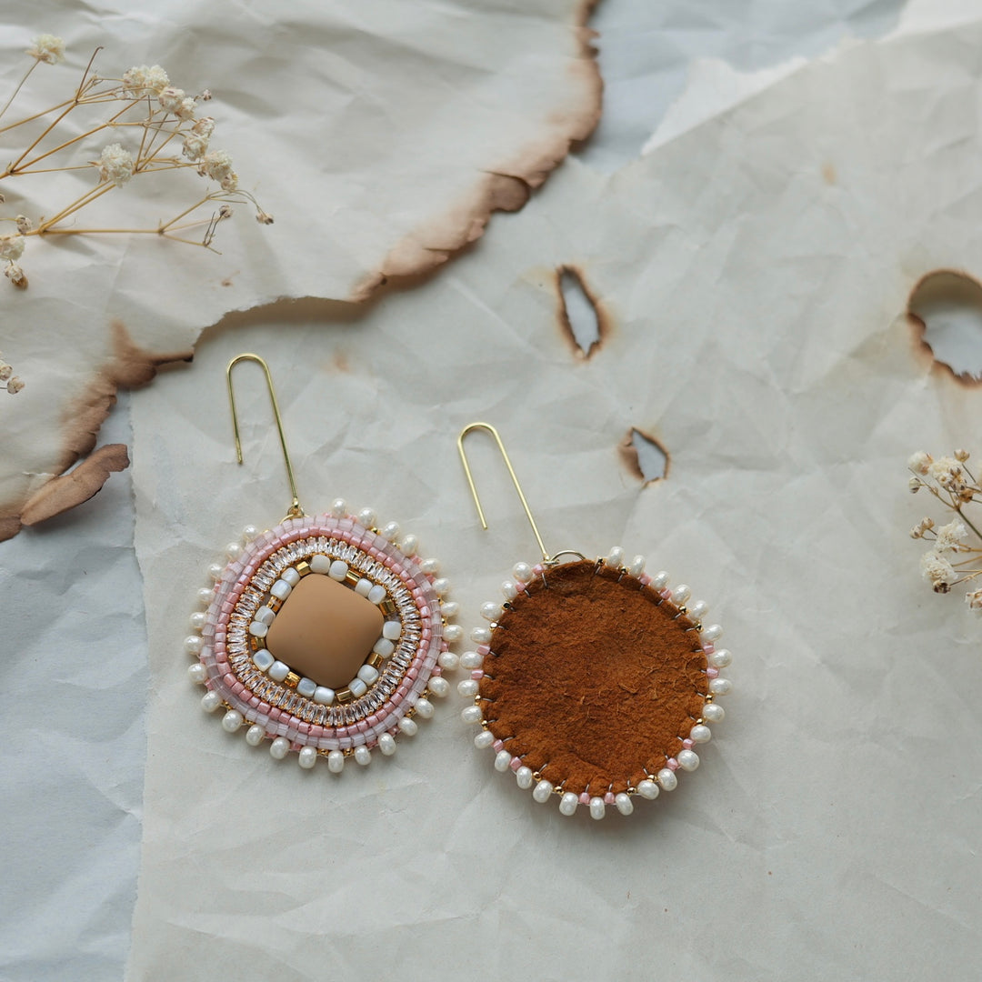 TLee Beads Antique Mother of Pearl Beaded Earrings