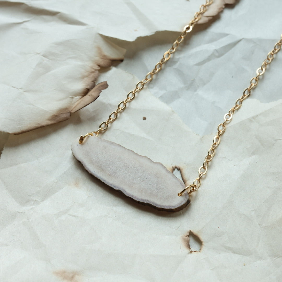 TLee Beads Delicate Antler Necklace