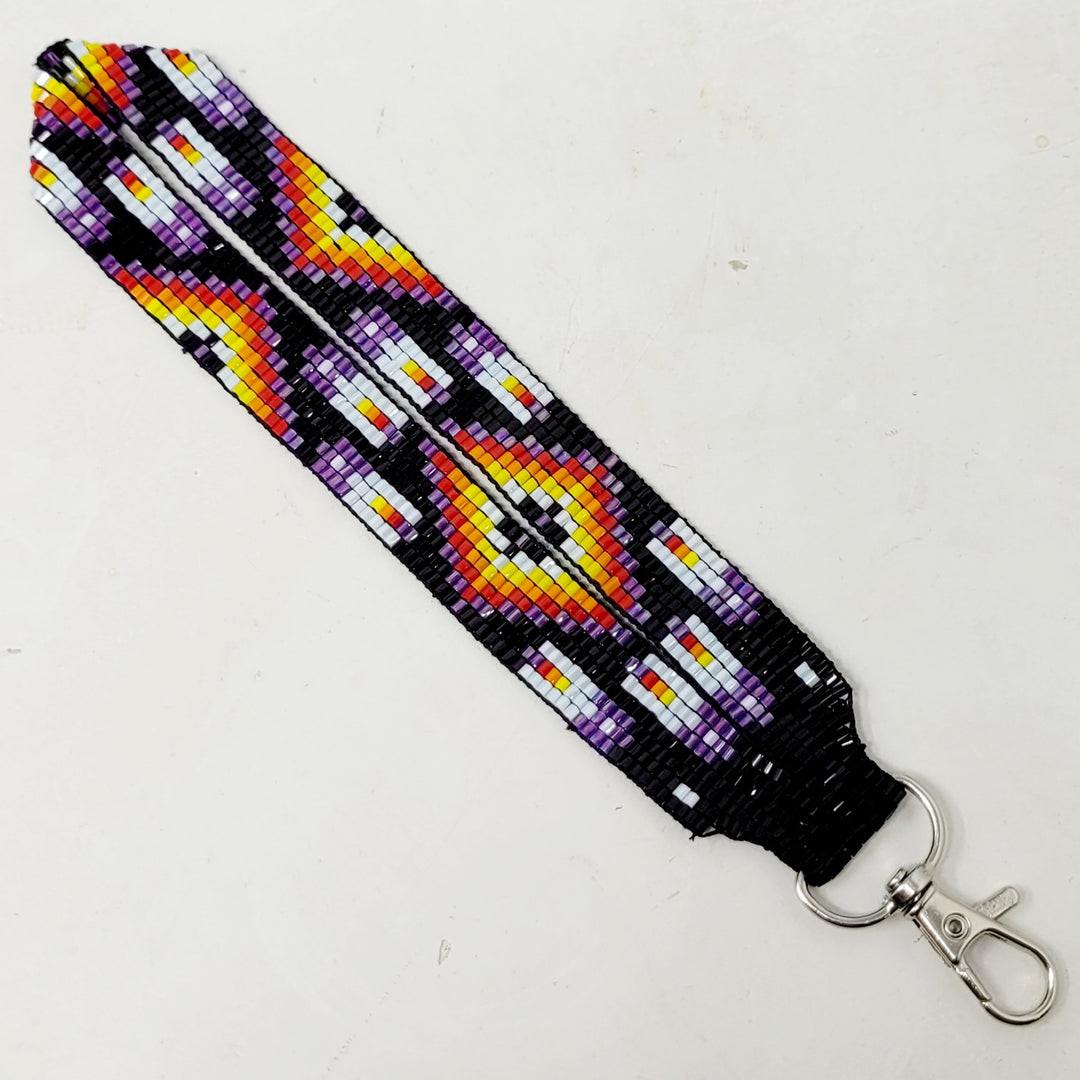 Loomed Wrist Lanyard with Many Feather Pattern