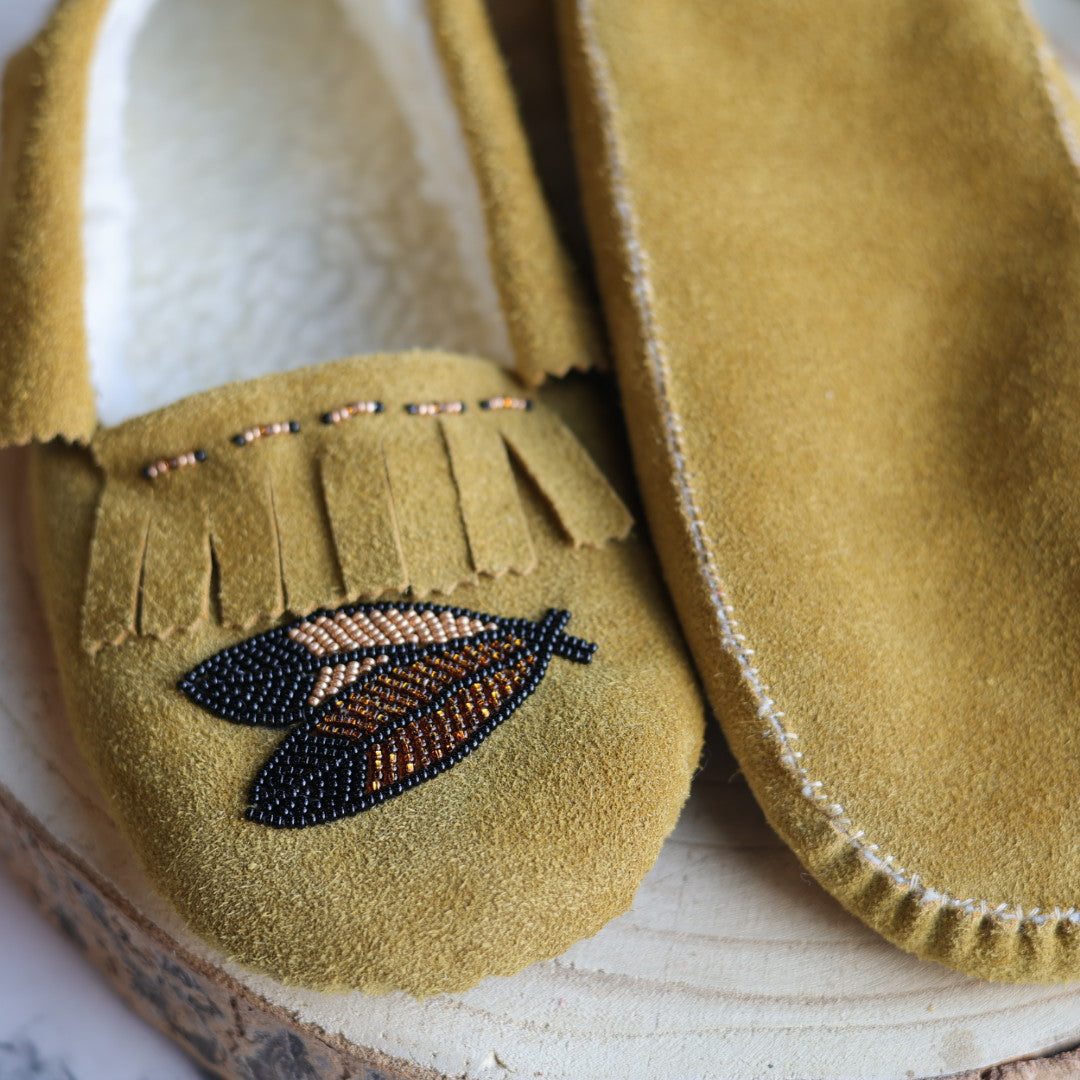 T.Sullivan Men's 11 Feather Moccasin