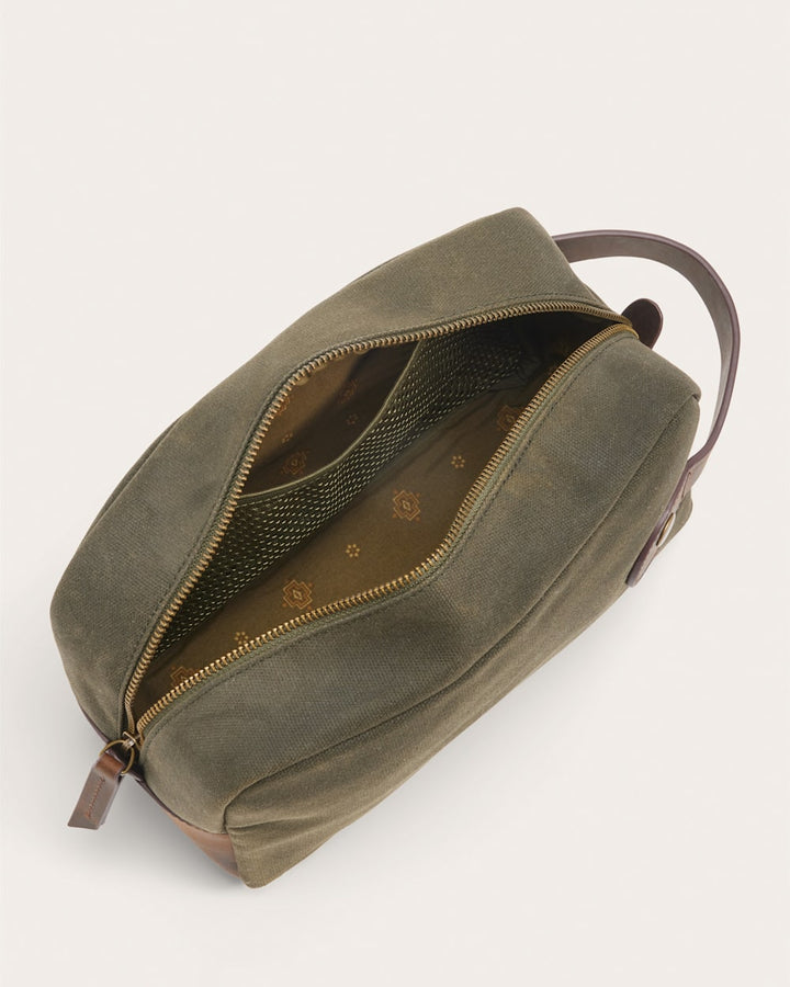 Pendleton Odyssey Waxed Canvas Travel Kit