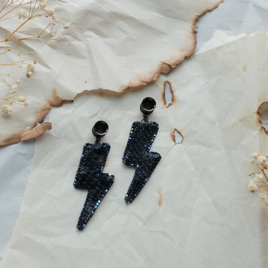 TLee Beads Fish Leather Tunnel Plug