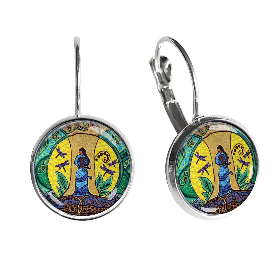 Oscardo Strong Earth Woman Dome Earrings