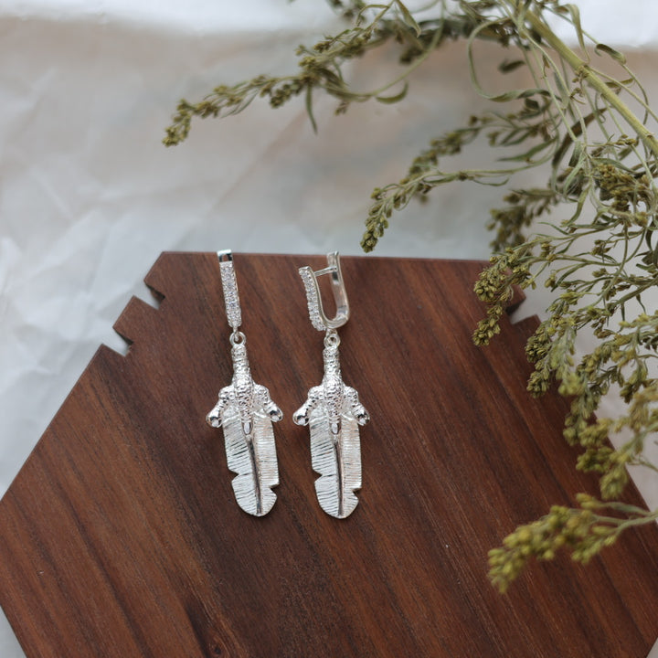 Medicine Bear Arts Eagle Claw Clutching Feather Pendant & Earrings