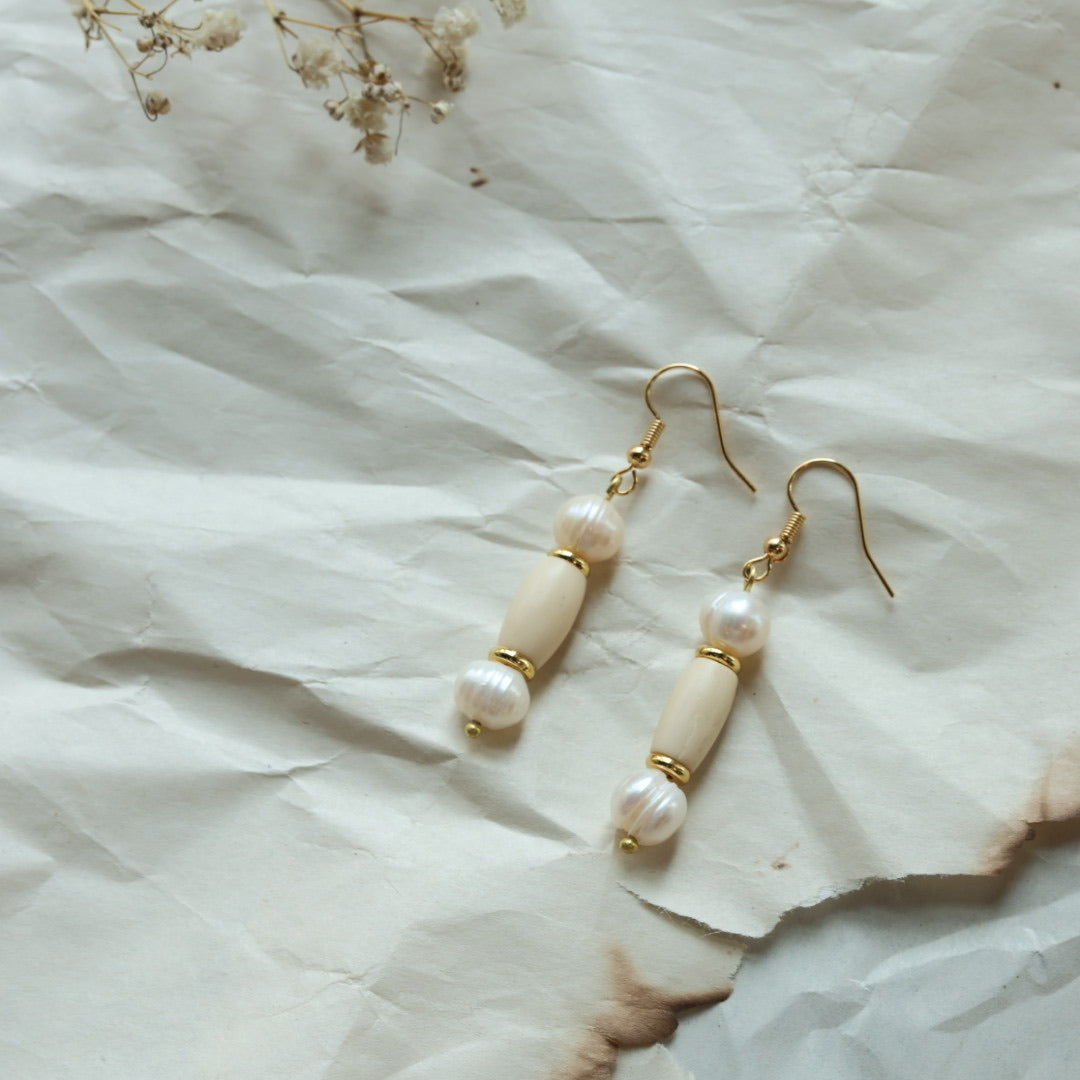 TLee Beads Clutching My Pearls Set