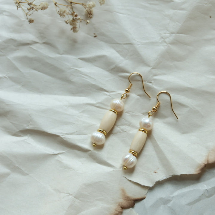 TLee Beads Clutching My Pearls Set