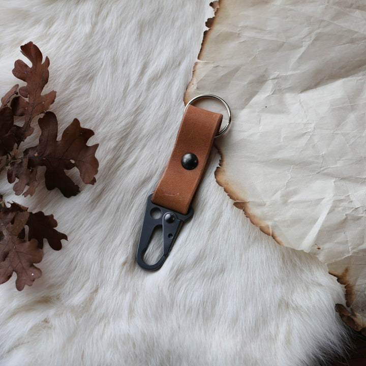 1885 Leather Co. Leather Rifle Clip Keychain