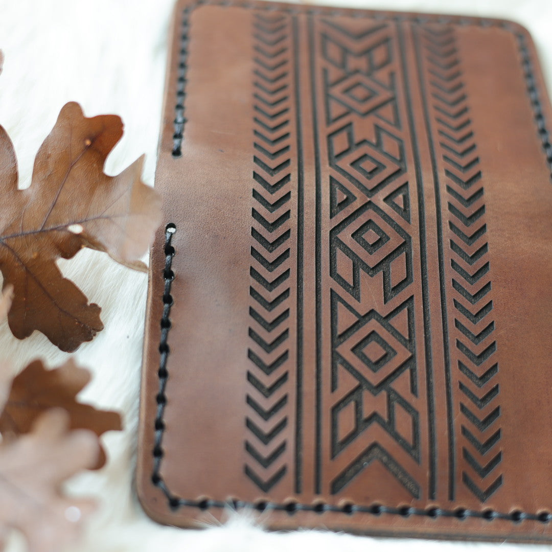 1885 Leather Co. Bifold Engraved Leather Wallet