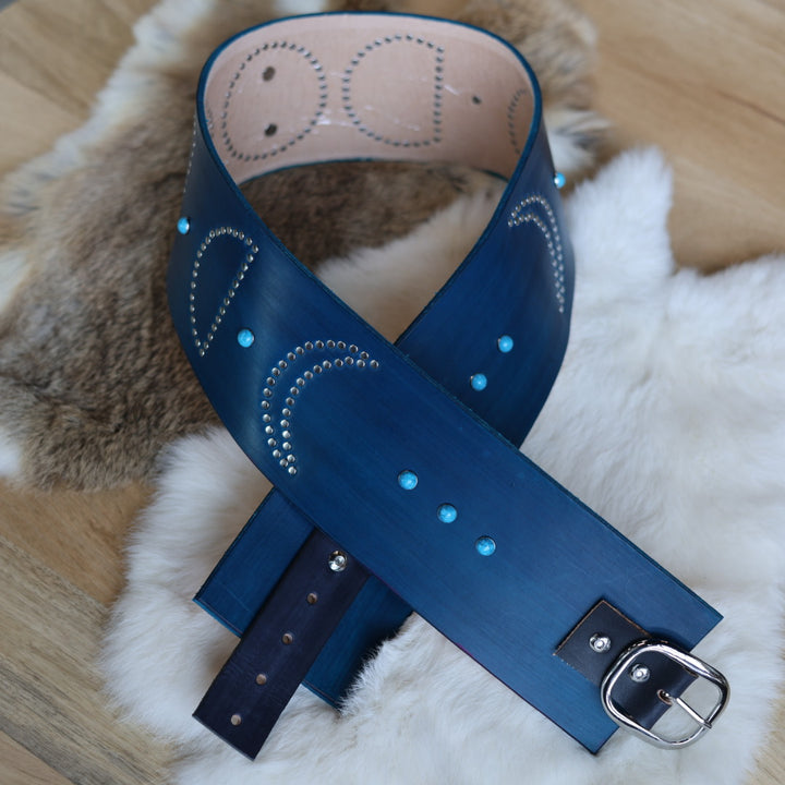 Iskotew Pahkekin 41" Moon Phase Blue Leather Belt