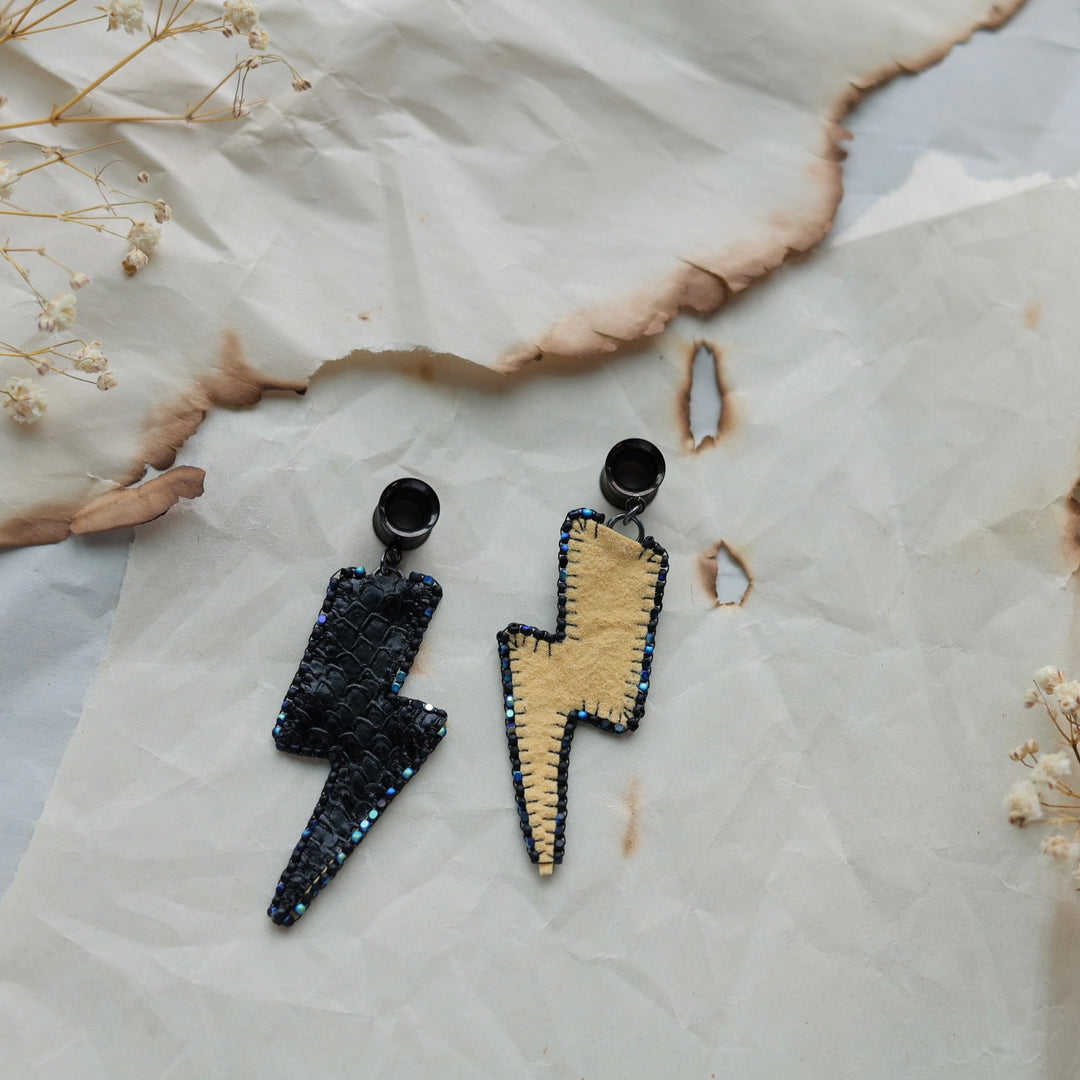 TLee Beads Fish Leather Tunnel Plug