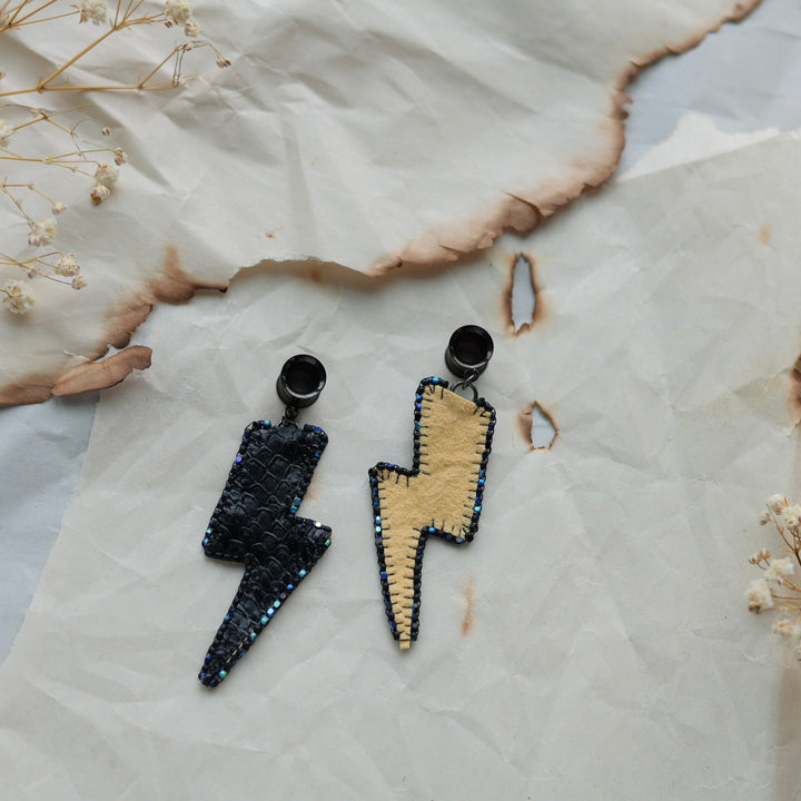 TLee Beads Fish Leather Tunnel Plug