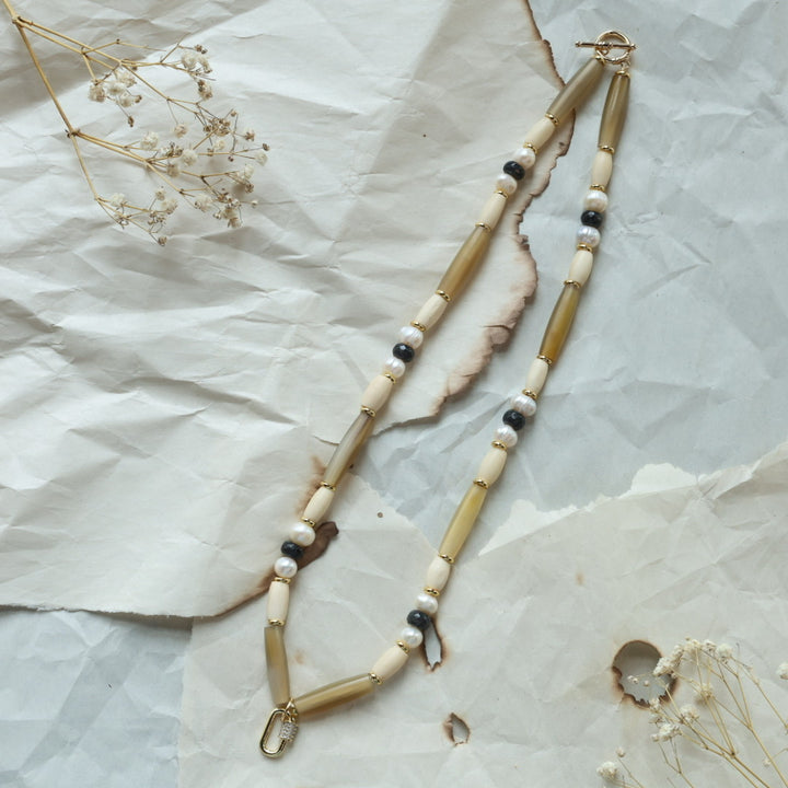 TLee Beads Clutching My Pearls Set