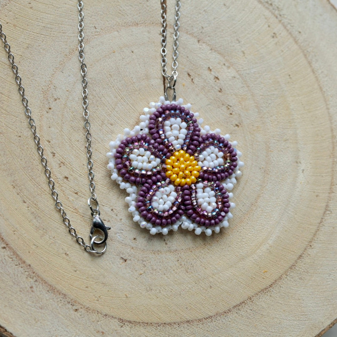 Windy North Designs Mauve Floral Beaded Necklace & Earrings