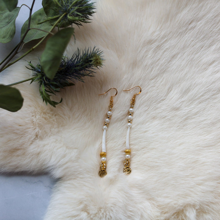 Kristina Cardinal Single Dentalium Earrings