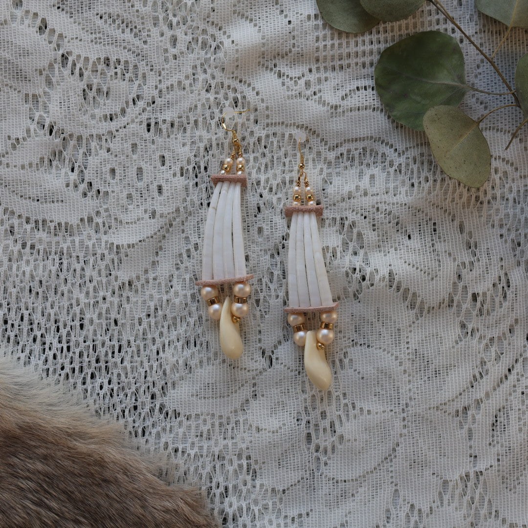 Prairie Sage Beadwork Pearl & Imitation Elk Ivory Set