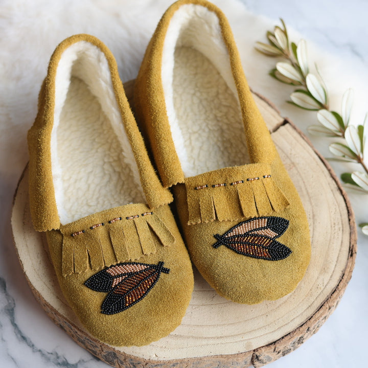 T.Sullivan Men's 11 Feather Moccasin