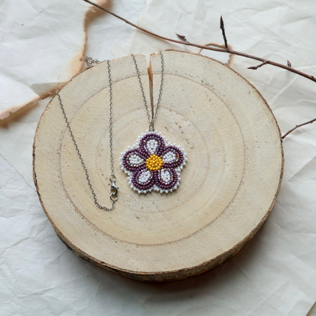 Windy North Designs Mauve Floral Beaded Necklace & Earrings