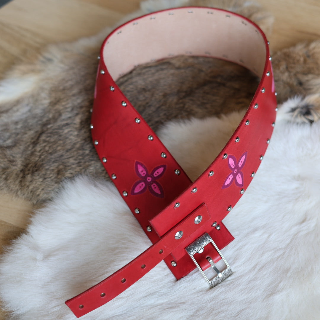 Iskotew Pahkekin 35" Floral Painted Leather Belt