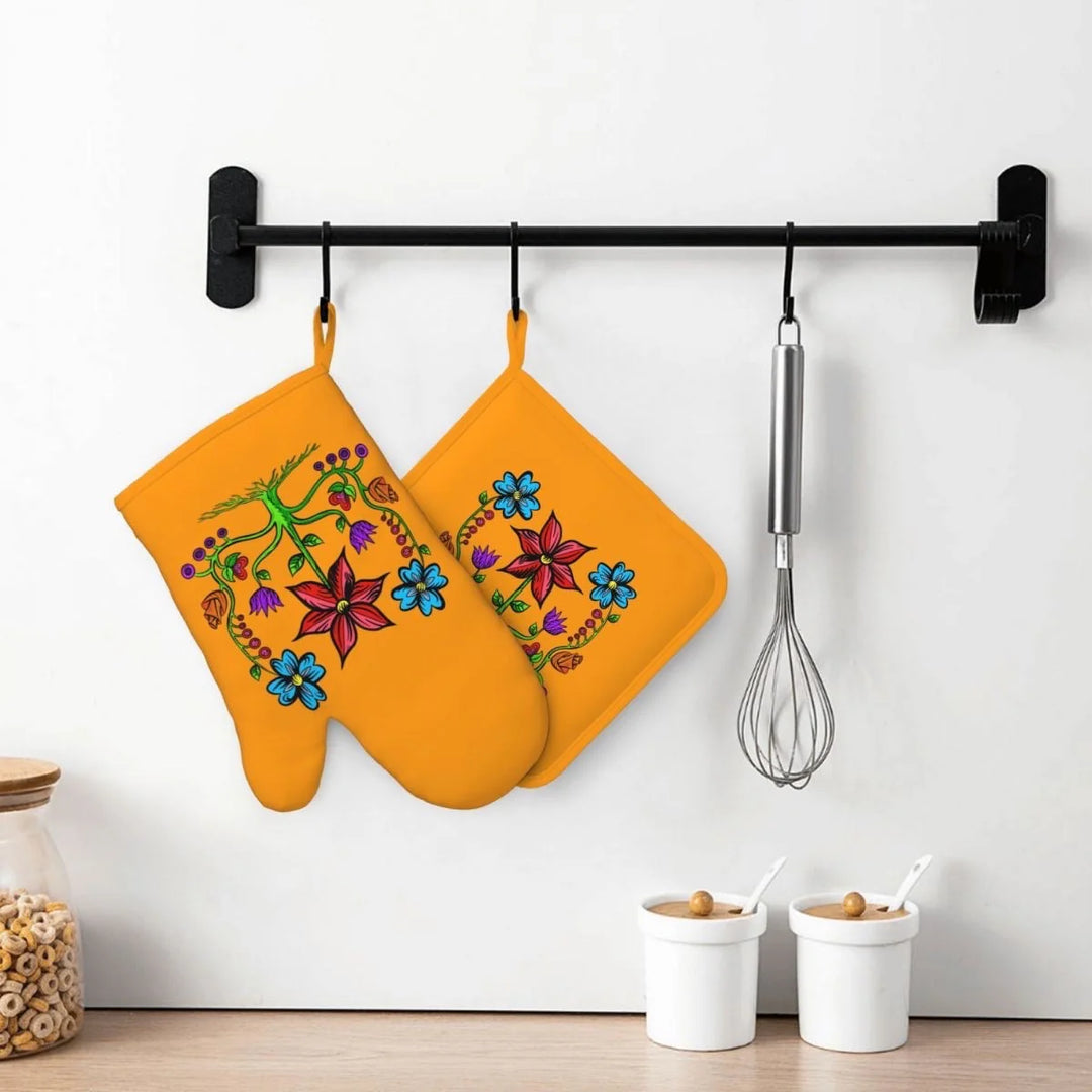 Keya Orange Floral Oven Mitt Set