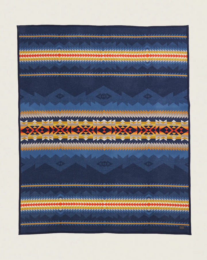 Pendleton Cascadia Jacquard Blanket
