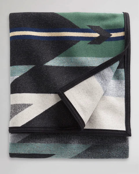 Pendleton Wyeth Trail Blanket Oxford