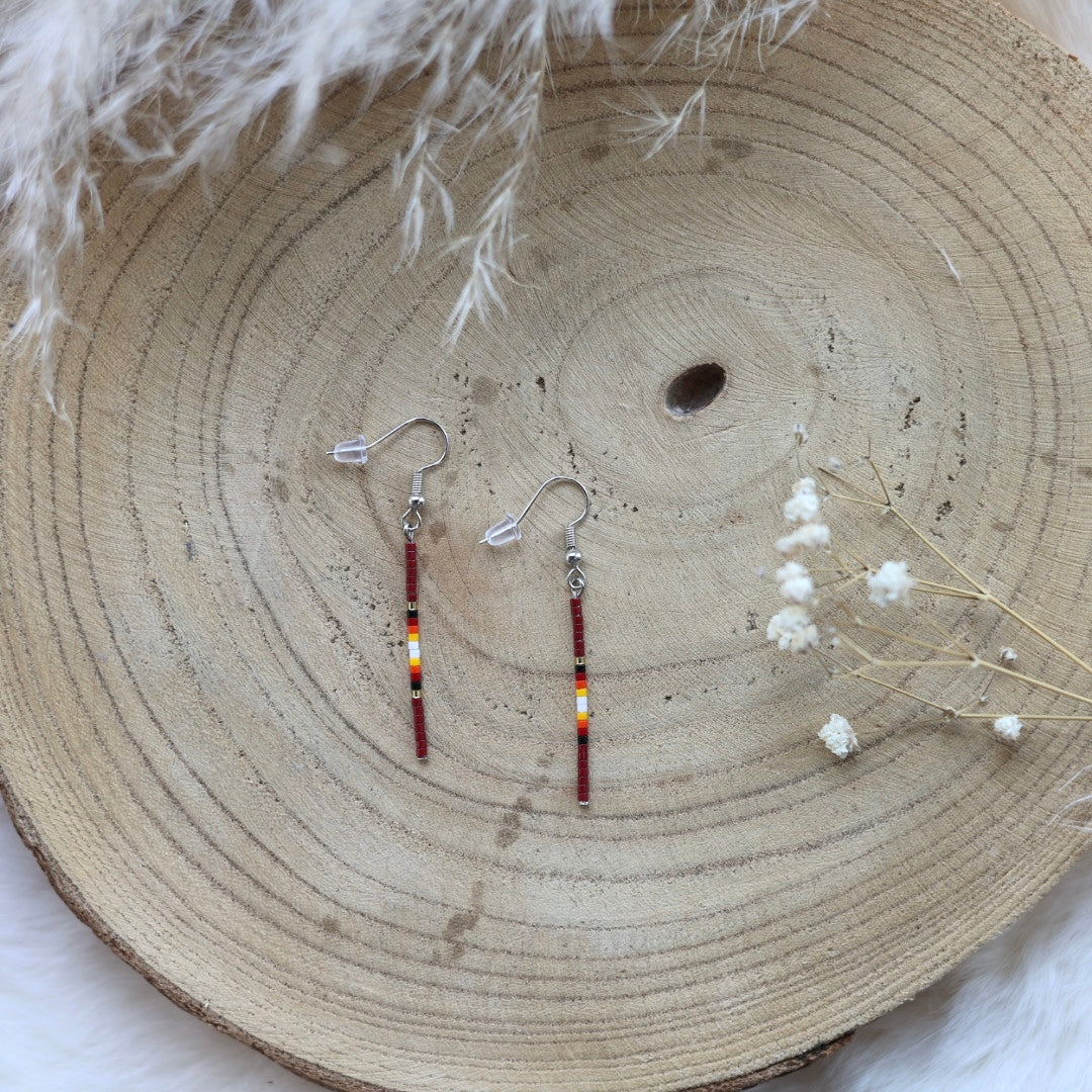 Sophie's Creations Simple Single-Strand Beaded Earrings
