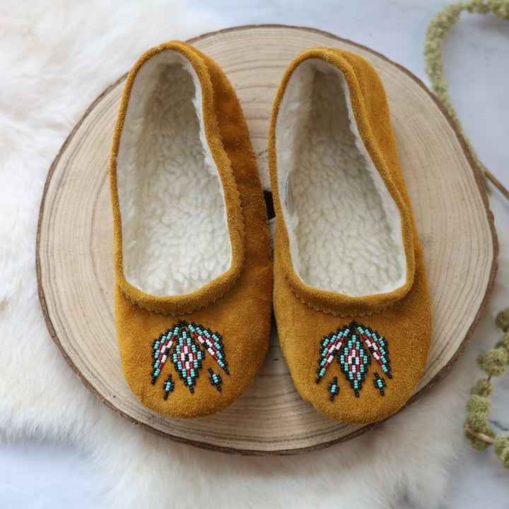 T.Sullivan Size 7 Women Tipi Ballerina Slippers