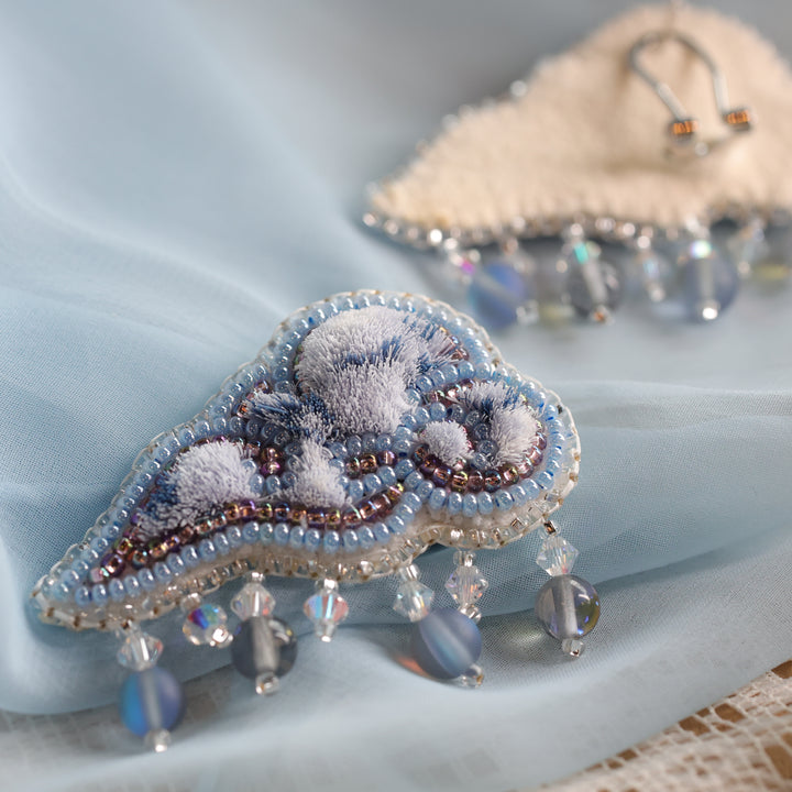 April Beadmaster Lii Rasaad Caribou Tufted Cloud Earrings