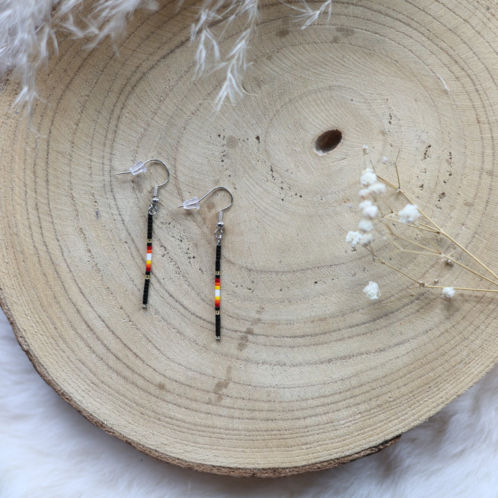Sophie's Creations Simple Single-Strand Beaded Earrings