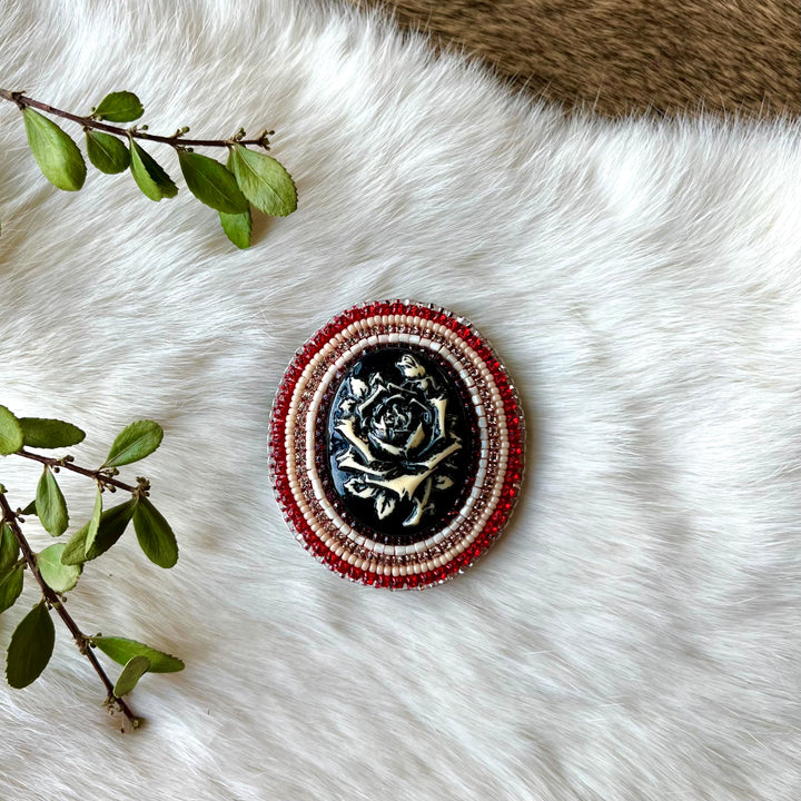 Mercedes G. Beaded Popsockets