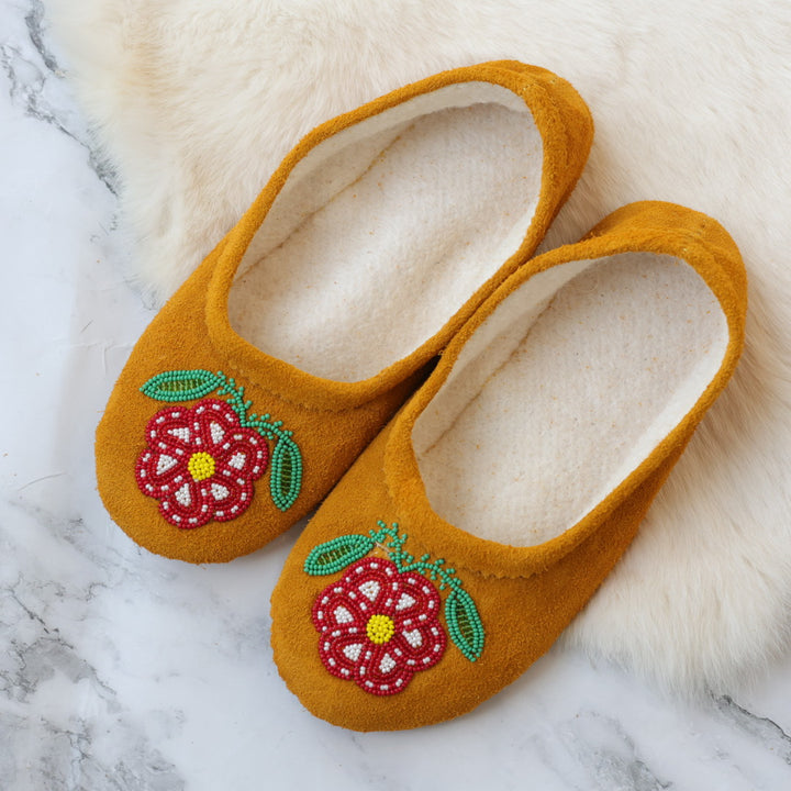 T.Sullivan Size 8 Red Flower Ballerina Slippers