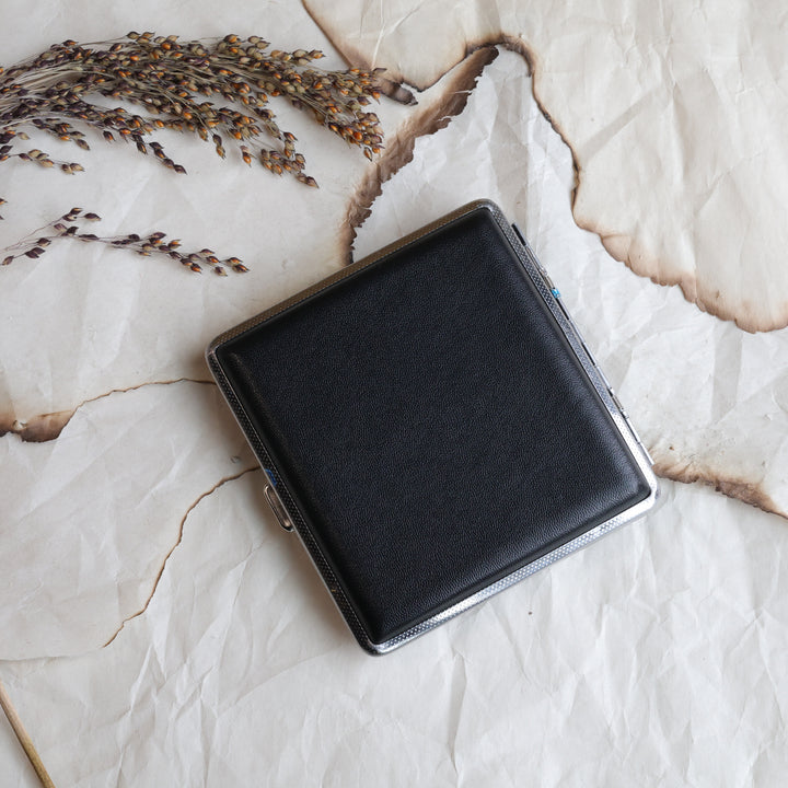 TLee Beads Beaded Tobacco Case