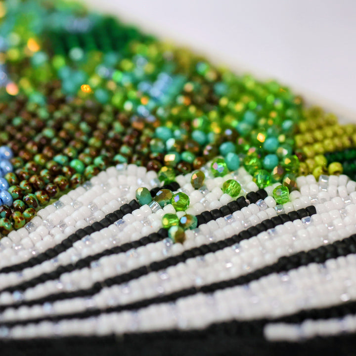 Lii Rasaad Pīwakawaka Beaded Image