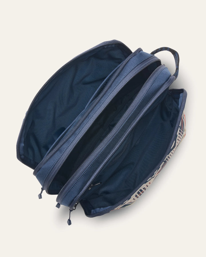 Pendleton Creekside Explorer Travel Kit