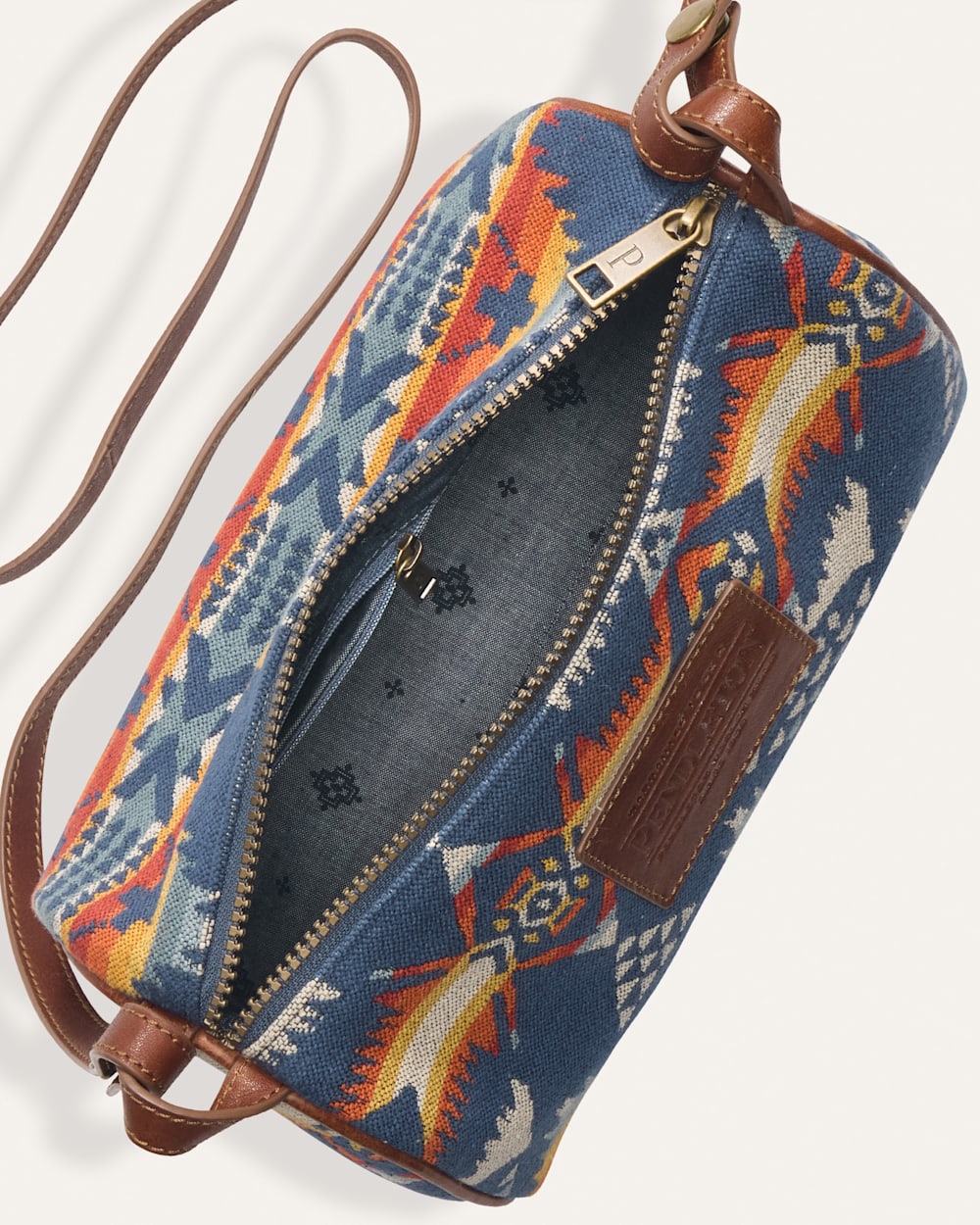 Pendleton Nehalem Cotton Barrel Bag