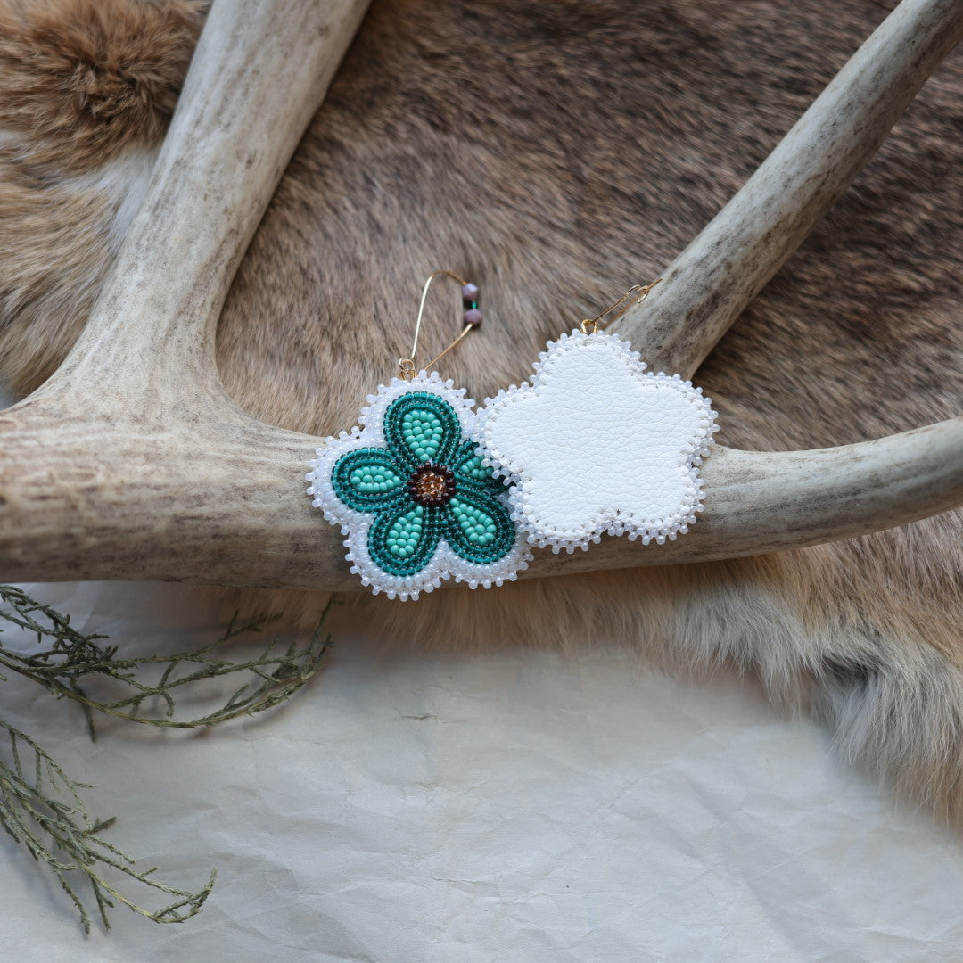 Keegan W. Floral Necklace & Earrings