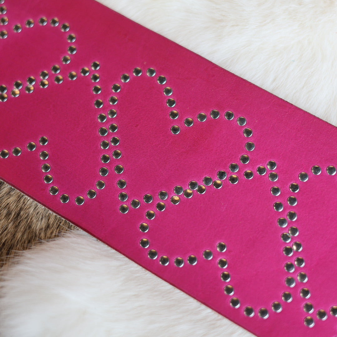 Iskotew Pahkekin 34" Heart Pink Leather Belt