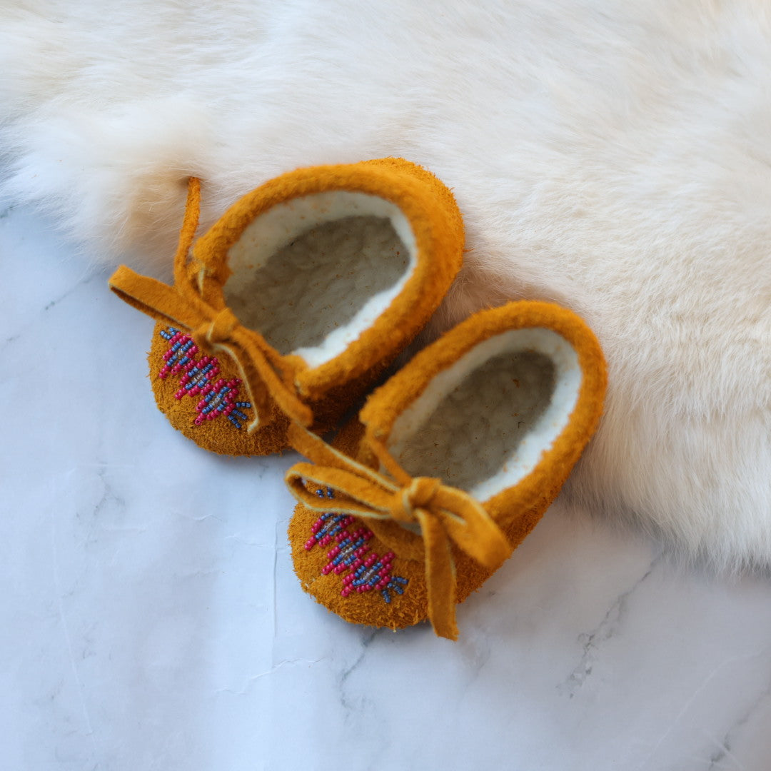 T. Sullivan 9-12mos Infant Diamond Trio Ballerina Slipper