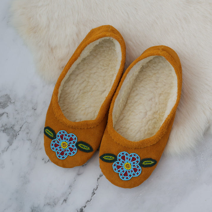 T.Sullivan Size 7 Women Blue & Red Floral Ballerina Slippers