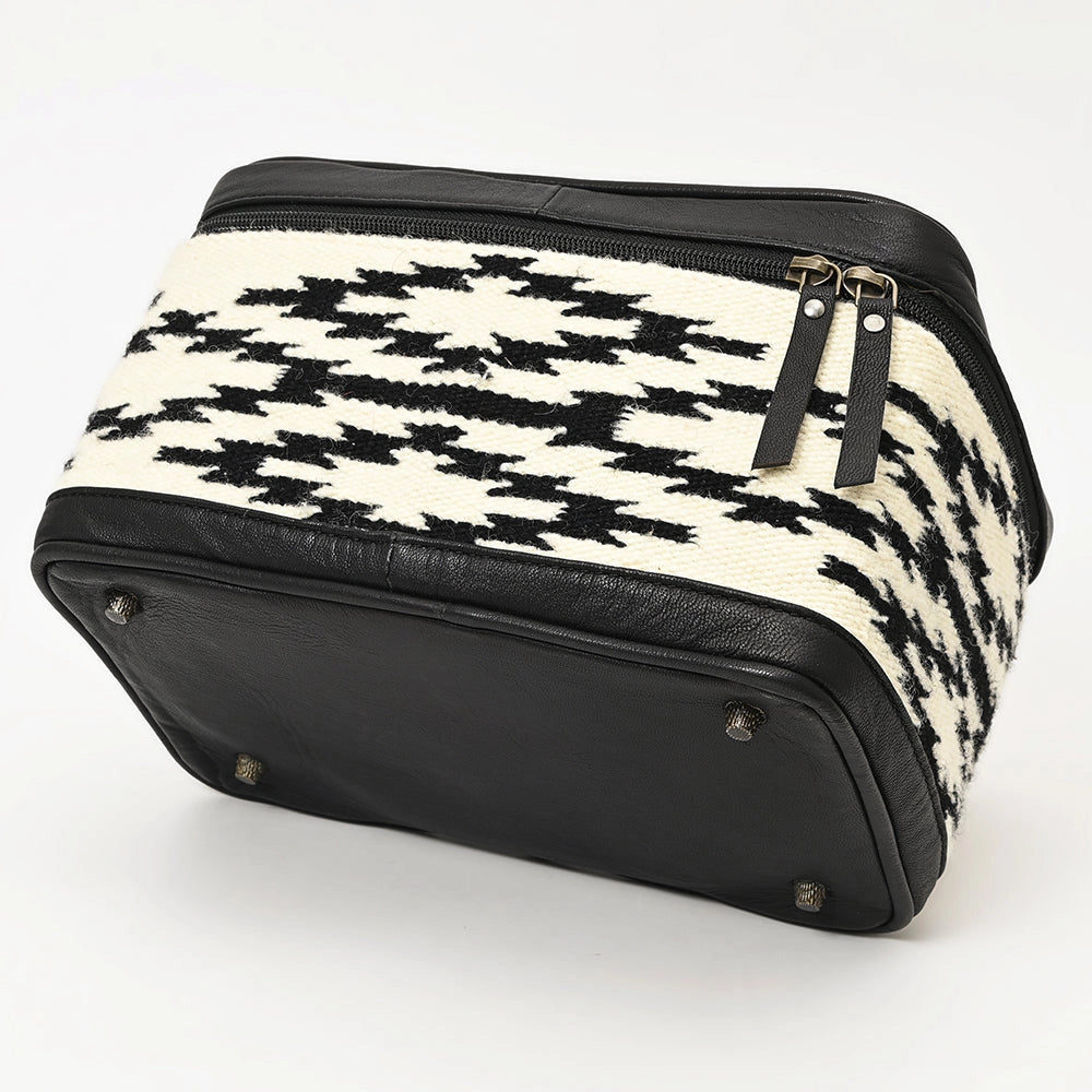 LS Western Black &amp; White Saddle Blanket &amp; Leather Jewelry Case
