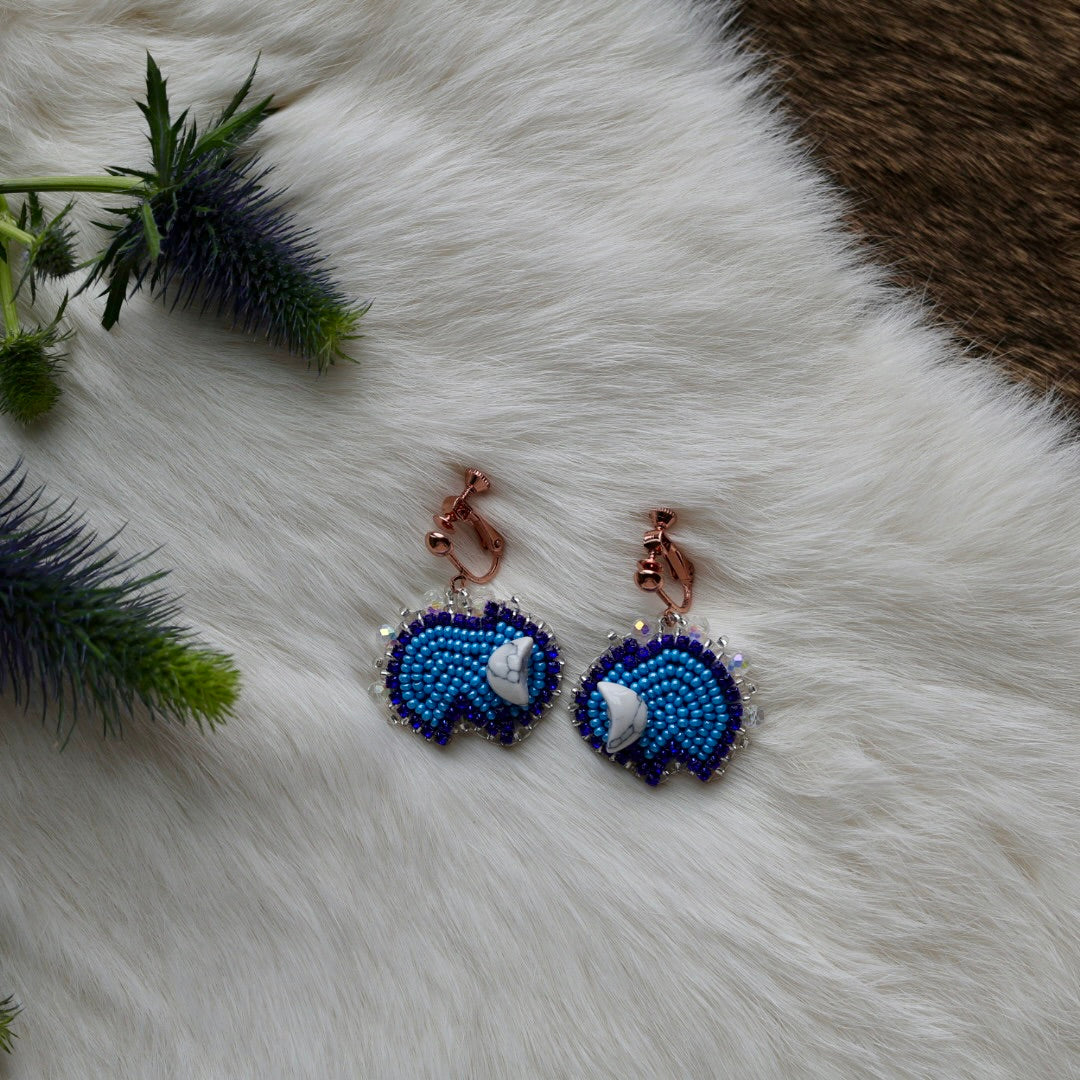 Mercedes G. Mini Bison Beaded Clip-On Earrings