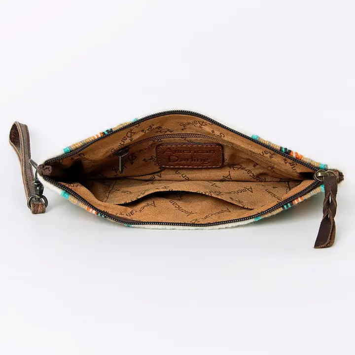 LS Western Teal &amp; White Saddle Blanket Wristlet