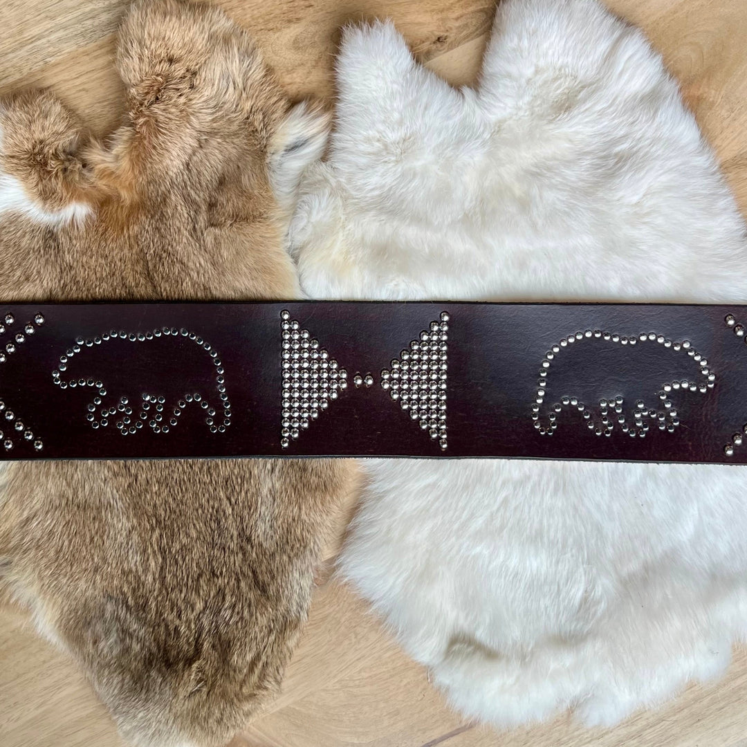 Iskotew Pahkekin 50" Dark Brown Leather Belt