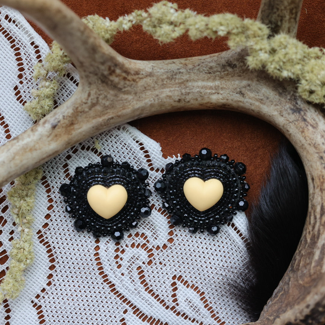 DMD Beadwork Magnetic Clip-On Heart Earrings