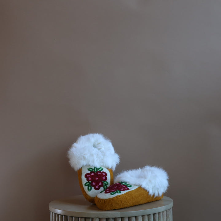 Emily J. Red 3-Petal Floral Moose Hide Moccasins