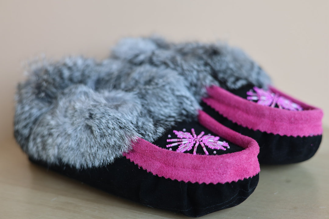 Ironstar Co. Pink & Black Moccasins With Snowflake
