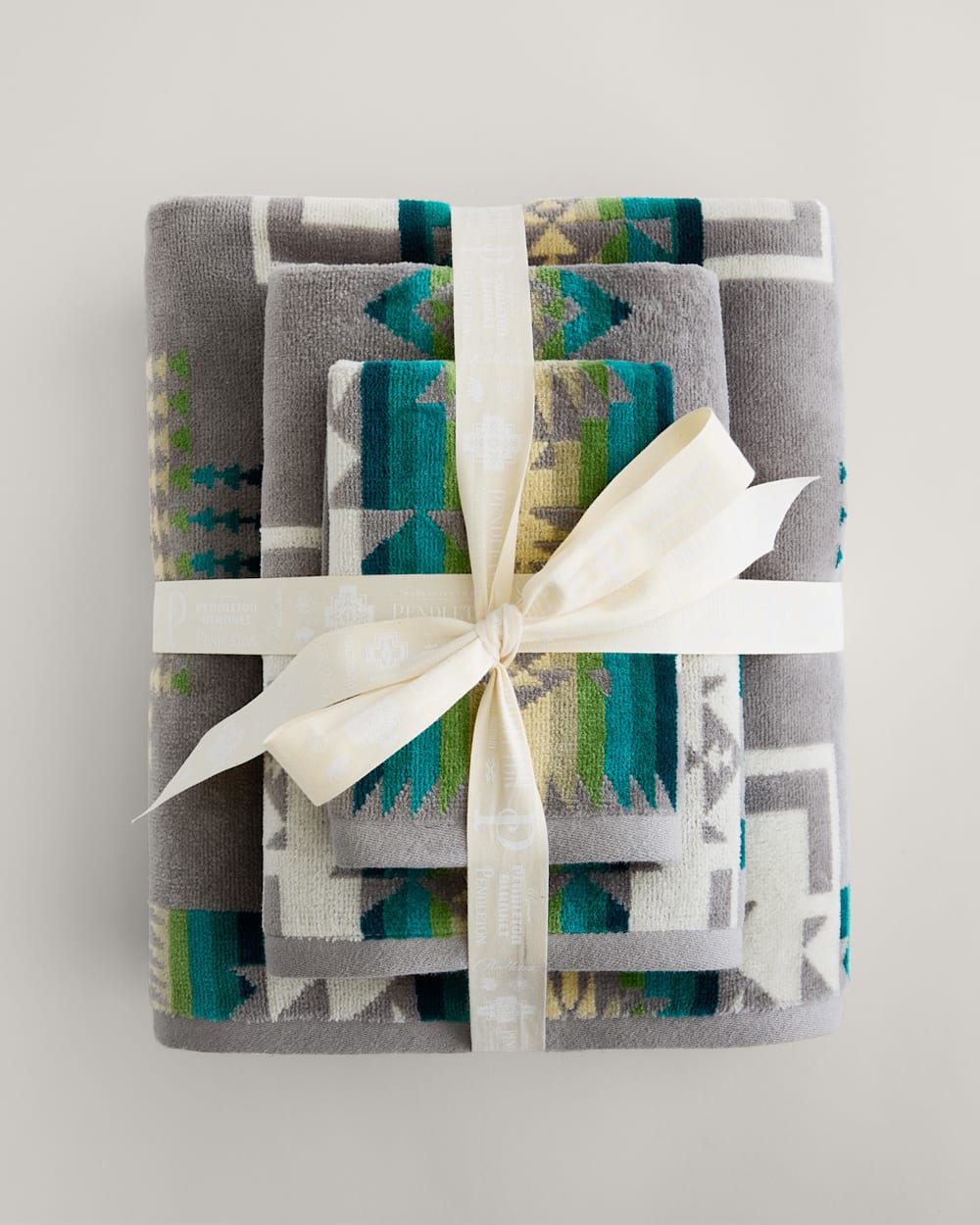 Pendleton Chief Joseph Grey 3 Piece Towel Set