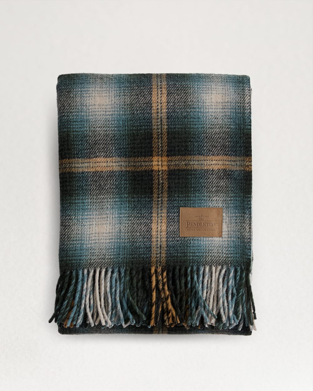 Pendleton Townsend Plaid Motor Robe with Carrier