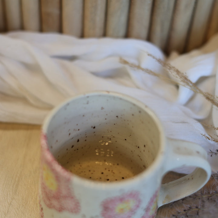 Mino Ode Designs All Over Flower Mug